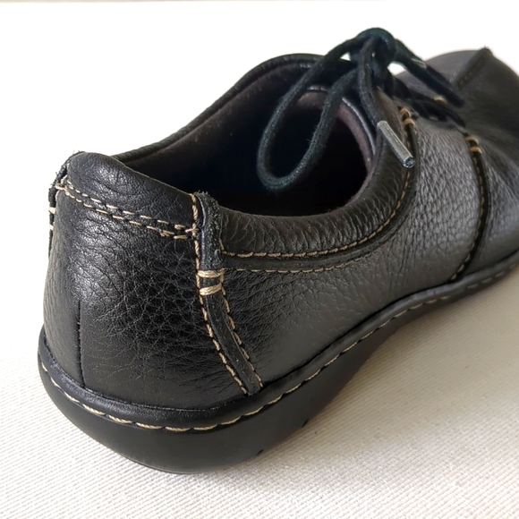 Clarks. Bendables. Black. Size 6.5M - Picture 9 of 16